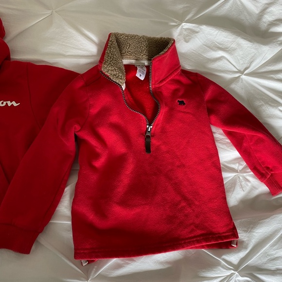 Lot of three 3T red sweaters! - Picture 3 of 10